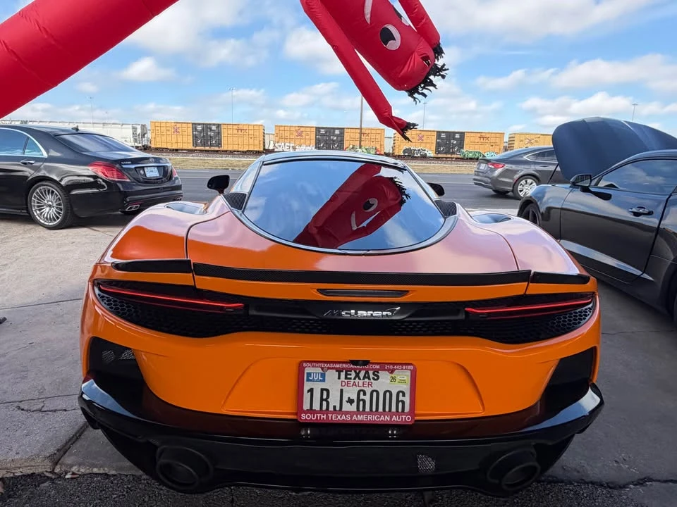 2020 McLaren GT - Image 12 of 18