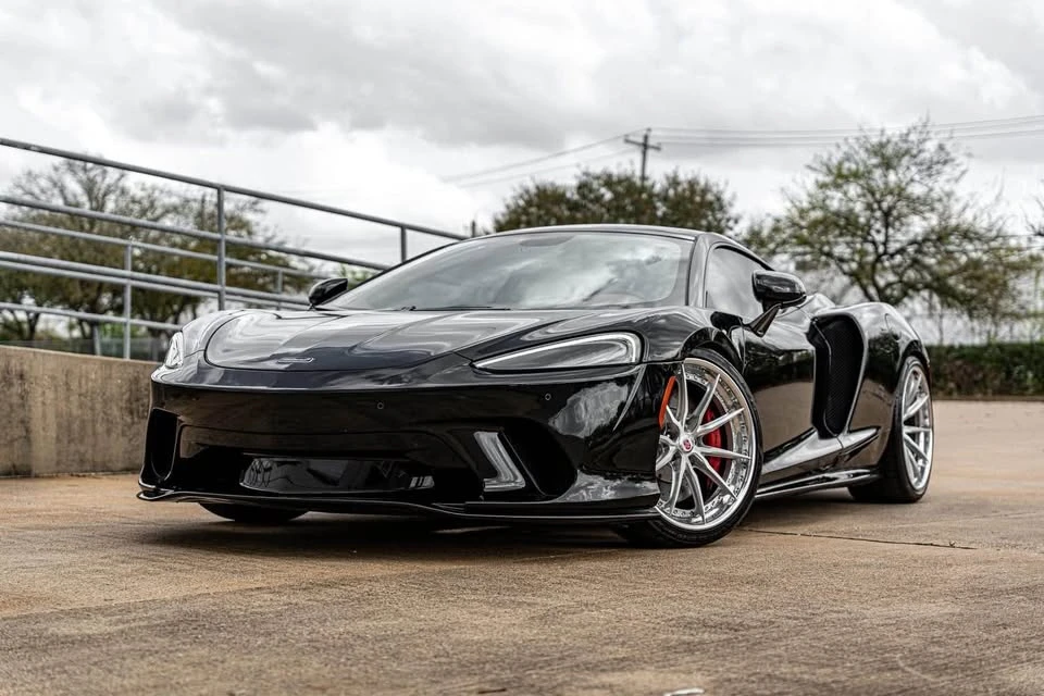 2020 McLaren GT - Image 12 of 17
