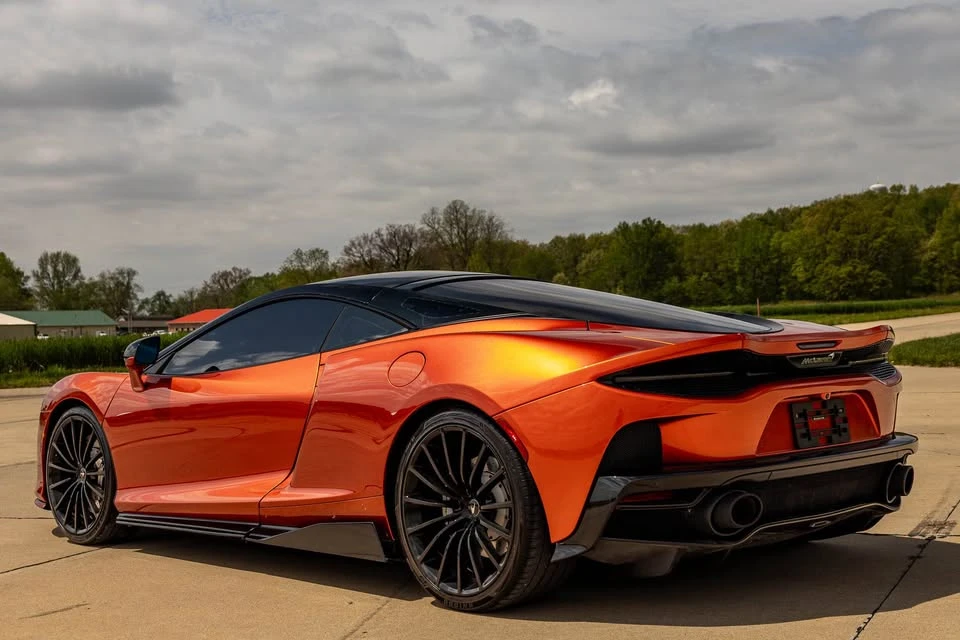 2020 McLaren GT - Image 5 of 15