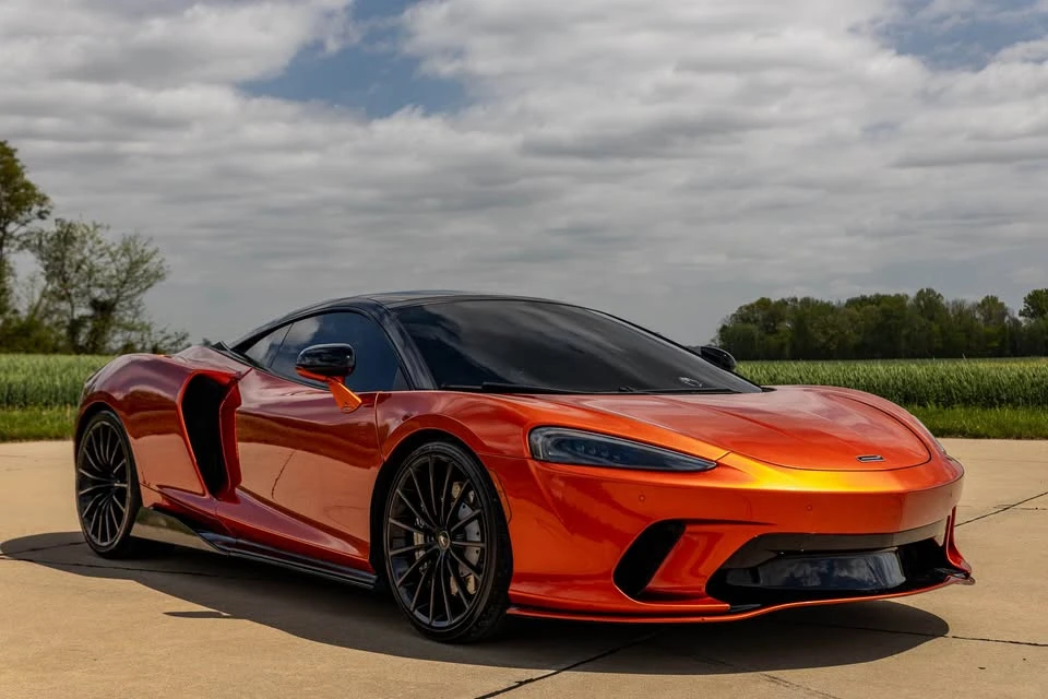 2020 McLaren GT - Image 8 of 15
