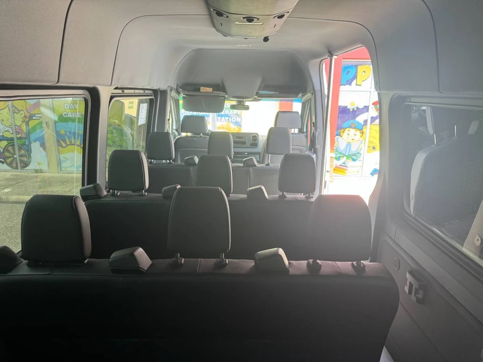 2020 Mercedes-Benz VS30 Sprinter - Image 9 of 12