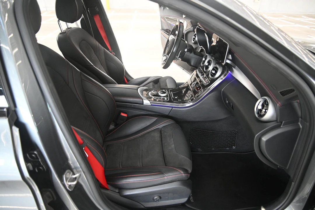 2020 Mercedes-Benz W205 C 43 AMG - Image 26 of 31