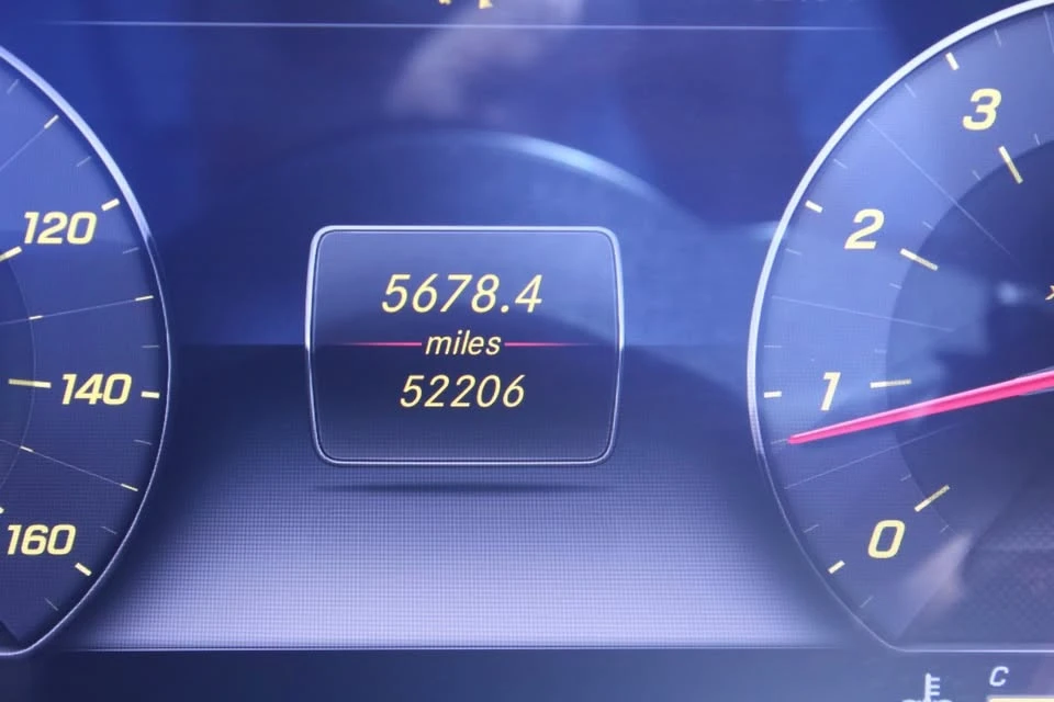 2020 Mercedes-Benz W213 E-Class - Image 10 of 11