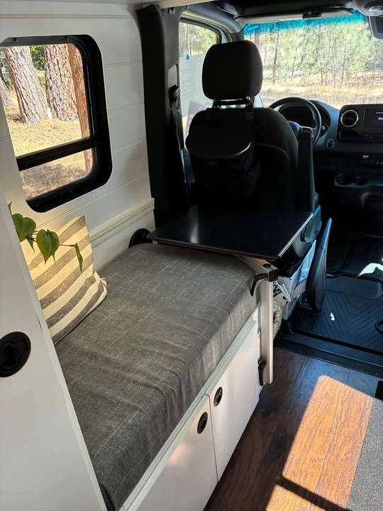 2020 Mercedes-Benz VS30 Sprinter - Image 11 of 20