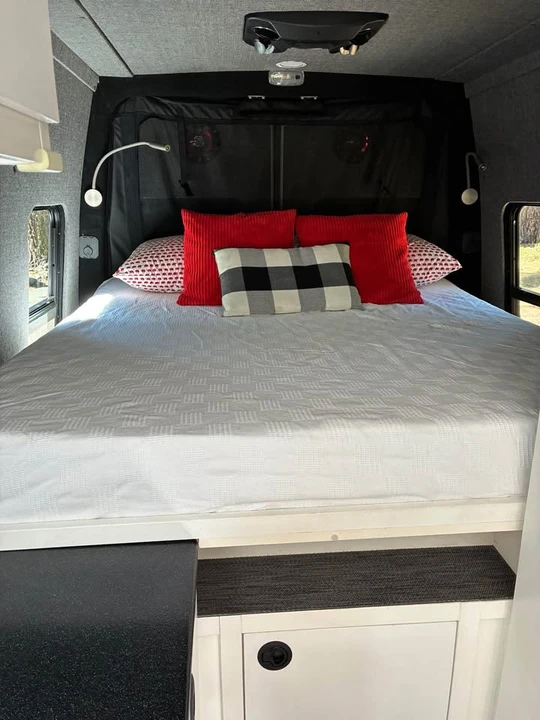 2020 Mercedes-Benz VS30 Sprinter - Image 15 of 20