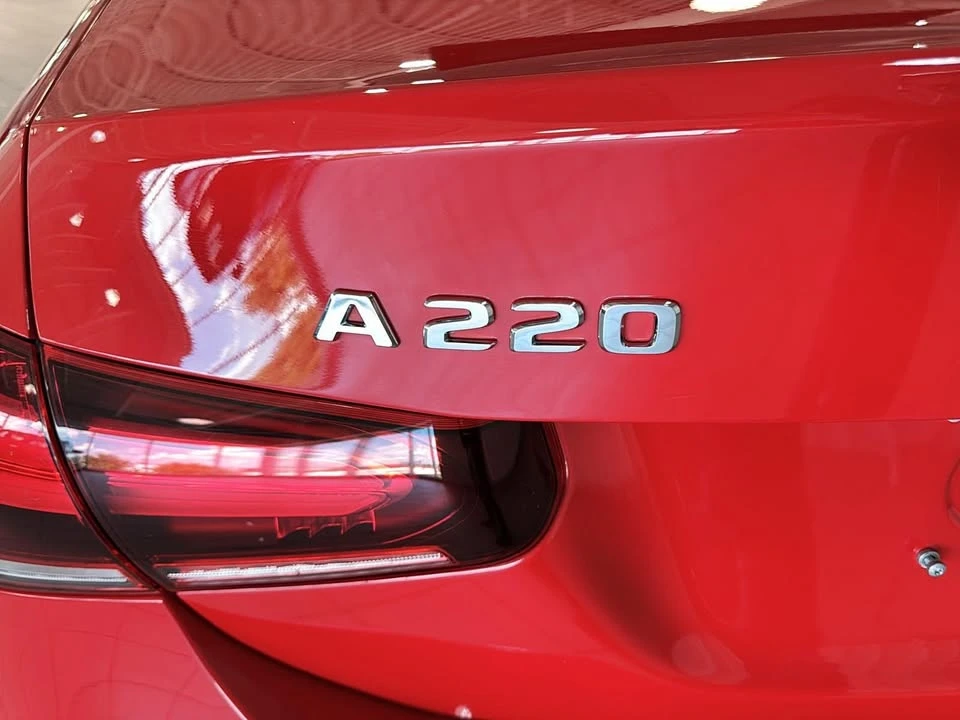 2020 Mercedes-Benz W177 A-Class - Image 12 of 20