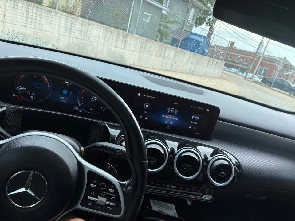2020 Mercedes-Benz W177 A-Class - Image 9 of 10