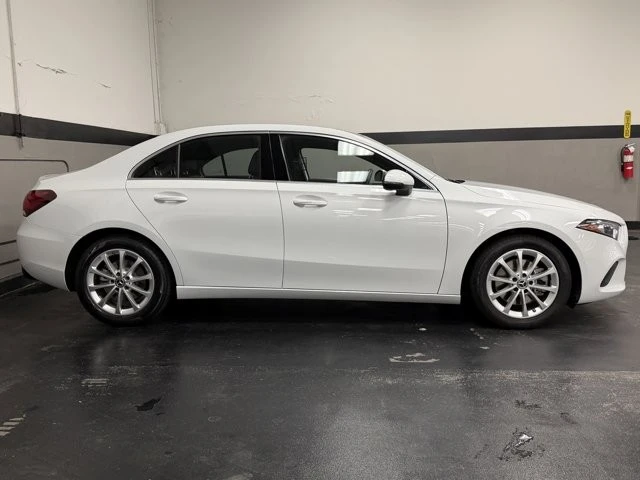 2020 Mercedes-Benz W177 A-Class - Image 5 of 12