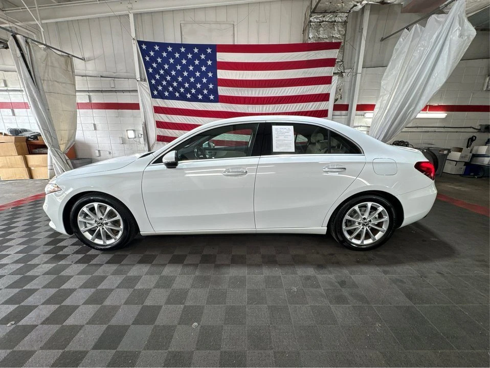 2020 Mercedes-Benz W177 A-Class - Image 8 of 20