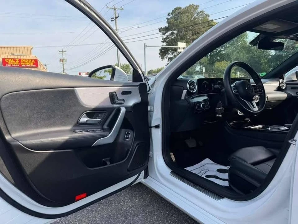 2020 Mercedes-Benz W177 A-Class - Image 9 of 20