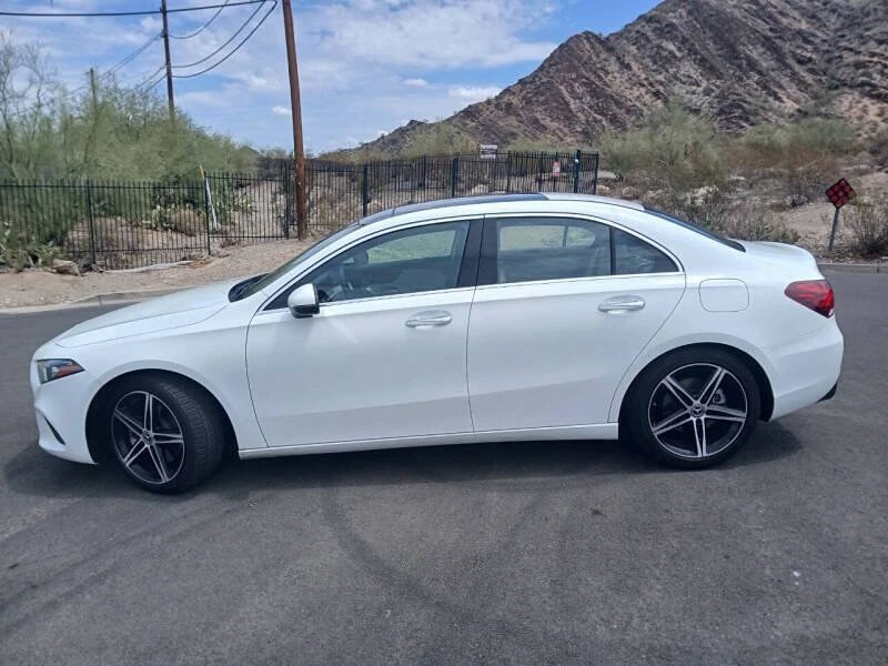 2020 Mercedes-Benz W177 A-Class - Image 9 of 20