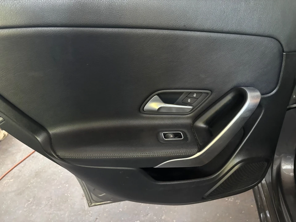 2020 Mercedes-Benz W177 A-Class - Image 10 of 17