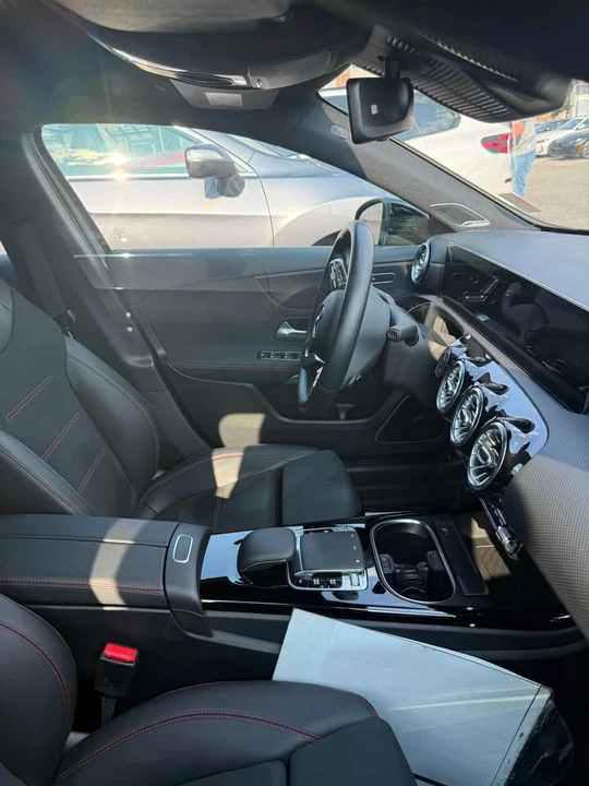 2020 Mercedes-Benz W177 A-Class - Image 5 of 7