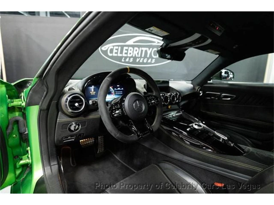 2020 Mercedes-Benz AMG GT - Image 28 of 31