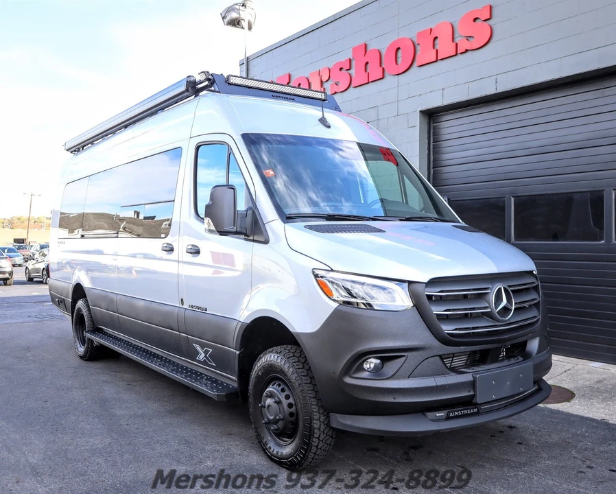 2020 Airstream - Image 4 of 21
