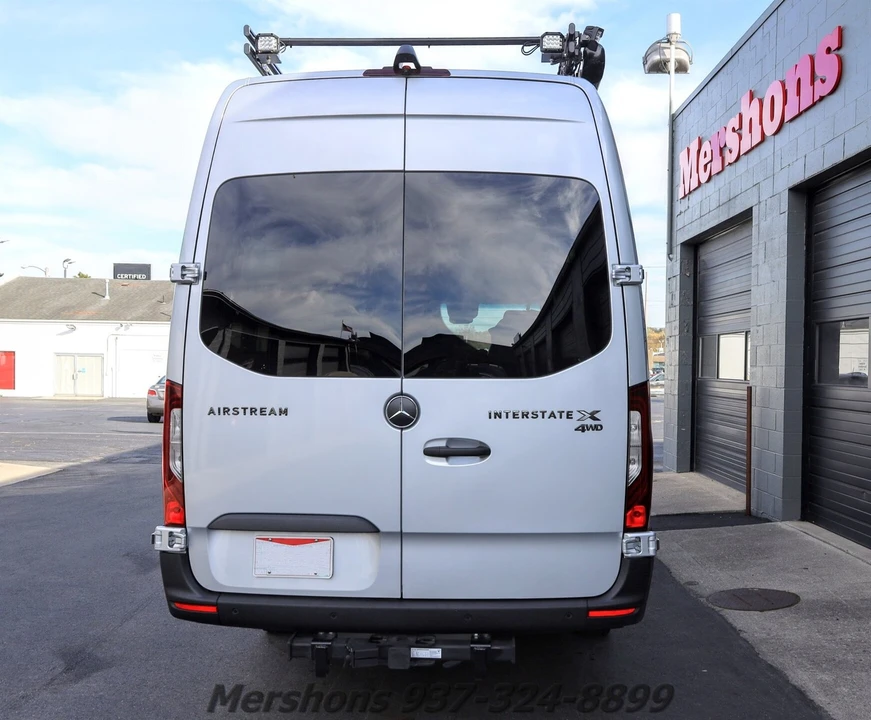 2020 Airstream - Image 6 of 21