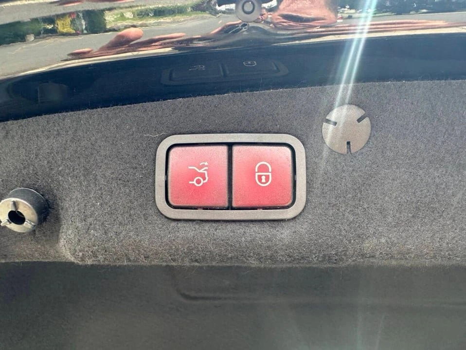 2020 Mercedes-Benz W205 C-Class - Image 15 of 20