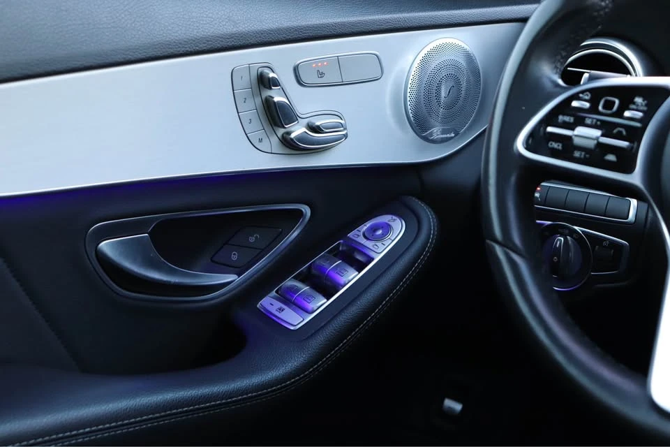 2020 Mercedes-Benz W205 C-Class - Image 17 of 19