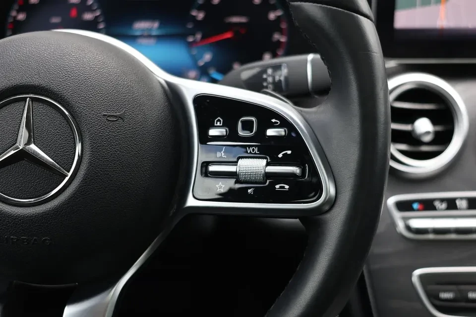 2020 Mercedes-Benz W205 C-Class - Image 13 of 17