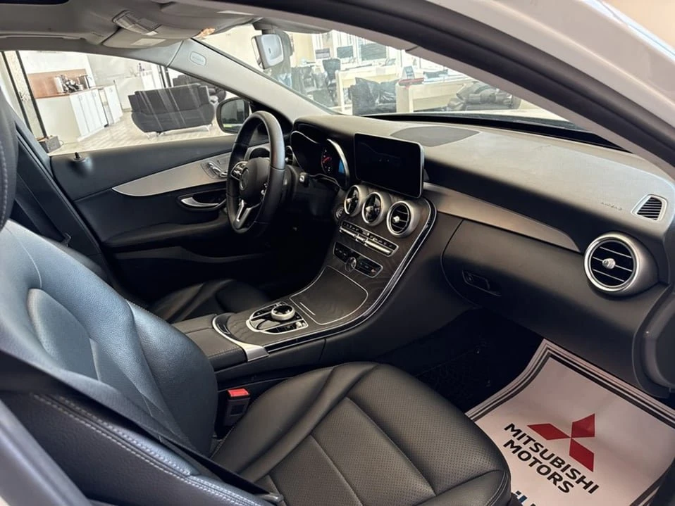 2020 Mercedes-Benz W205 C-Class - Image 15 of 18
