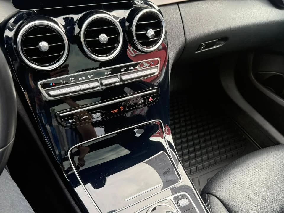 2020 Mercedes-Benz W205 C-Class - Image 11 of 20