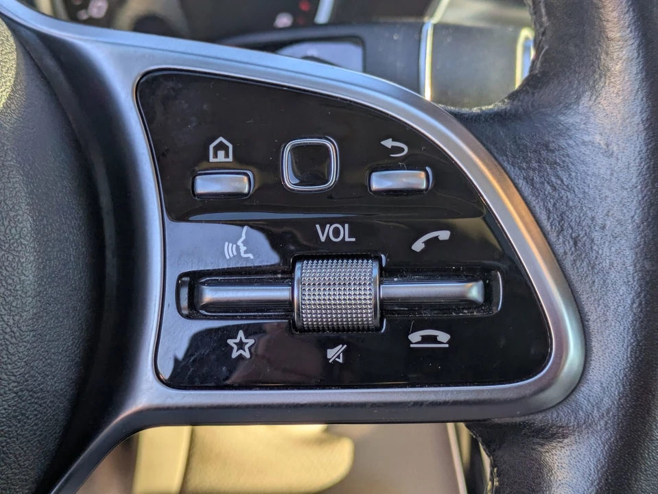 2020 Mercedes-Benz W205 C-Class - Image 19 of 21