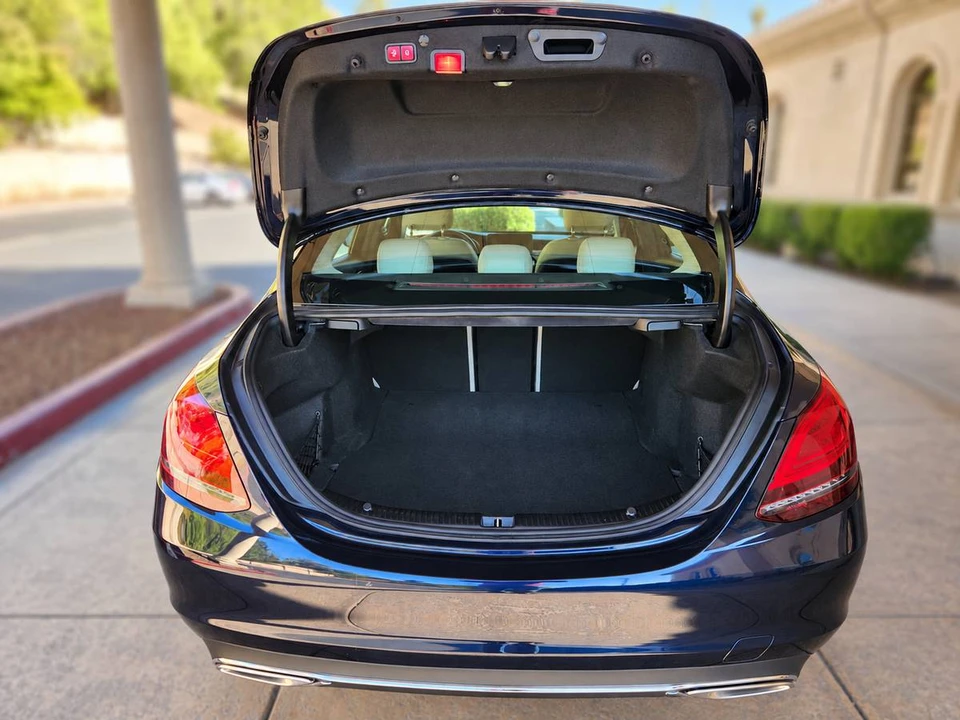 2020 Mercedes-Benz W205 C-Class - Image 23 of 24