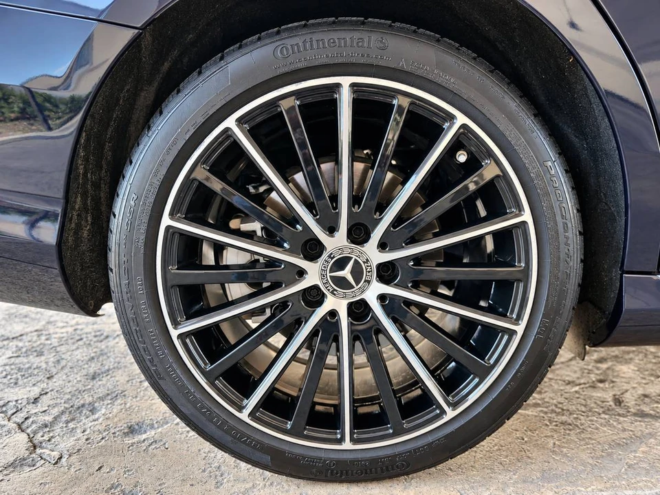 2020 Mercedes-Benz W205 C-Class - Image 11 of 24