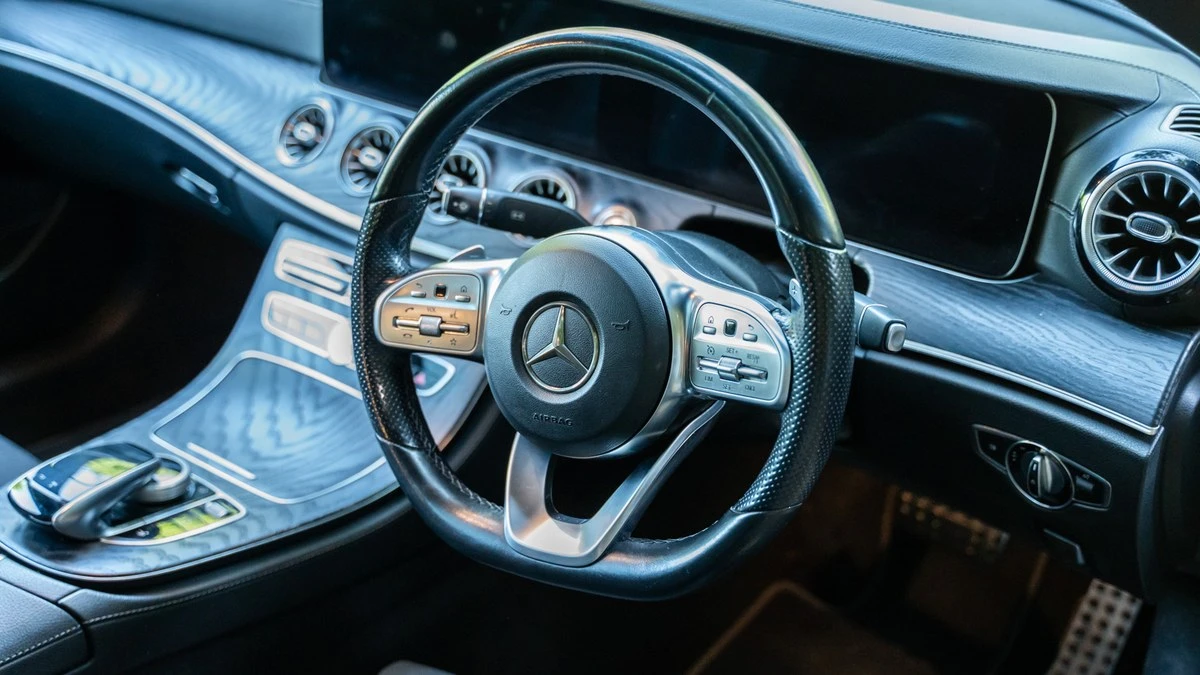2020 Mercedes-Benz W213 E-Class - Image 17 of 30