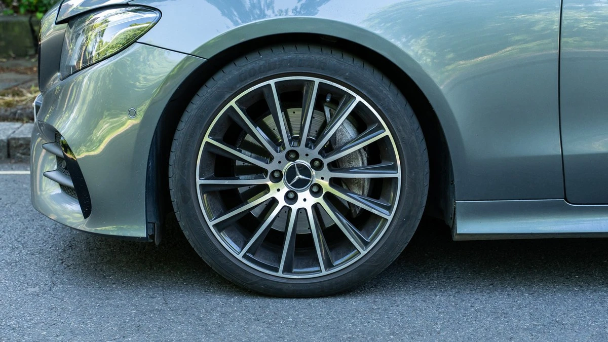 2020 Mercedes-Benz W213 E-Class - Image 11 of 30