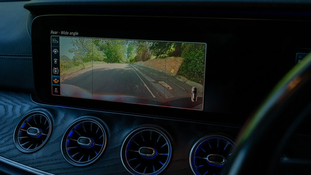 2020 Mercedes-Benz W213 E-Class - Image 23 of 30