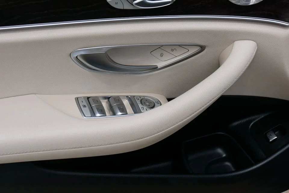 2020 Mercedes-Benz W213 E-Class - Image 7 of 18