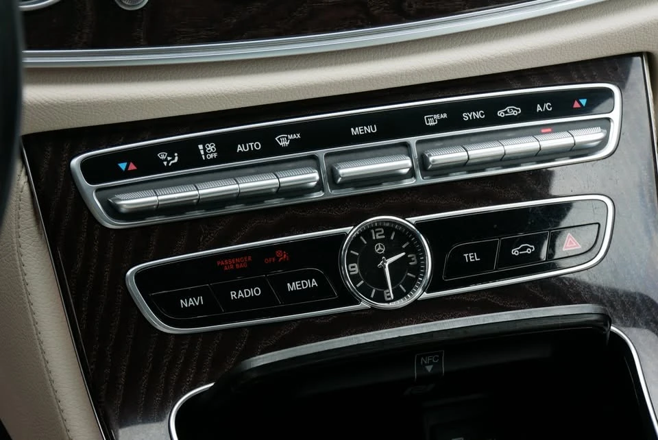 2020 Mercedes-Benz W213 E-Class - Image 13 of 18