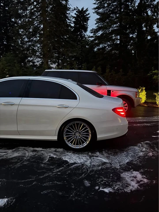 2020 Mercedes-Benz W213 E-Class - Image 15 of 17