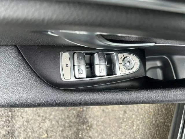 2020 Mercedes-Benz W213 E-Class - Image 11 of 21