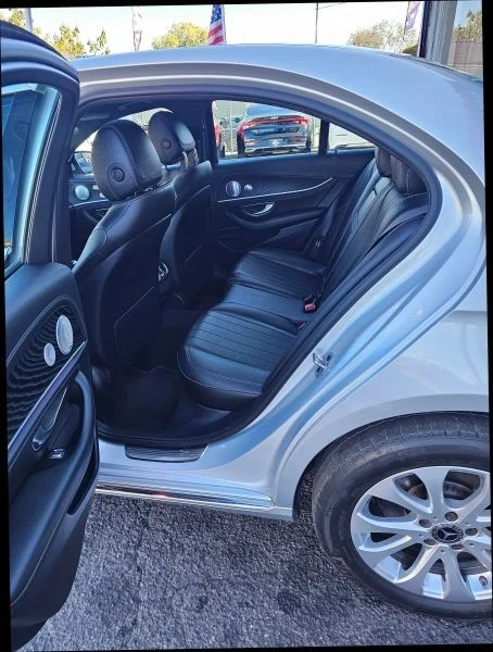 2020 Mercedes-Benz W213 E-Class - Image 10 of 12