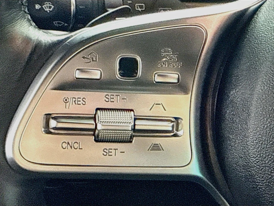 2020 Mercedes-Benz W463 G-Class 2nd Gen - Image 14 of 31