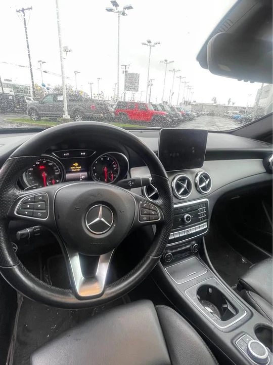 2020 Mercedes-Benz GLA - Image 8 of 8