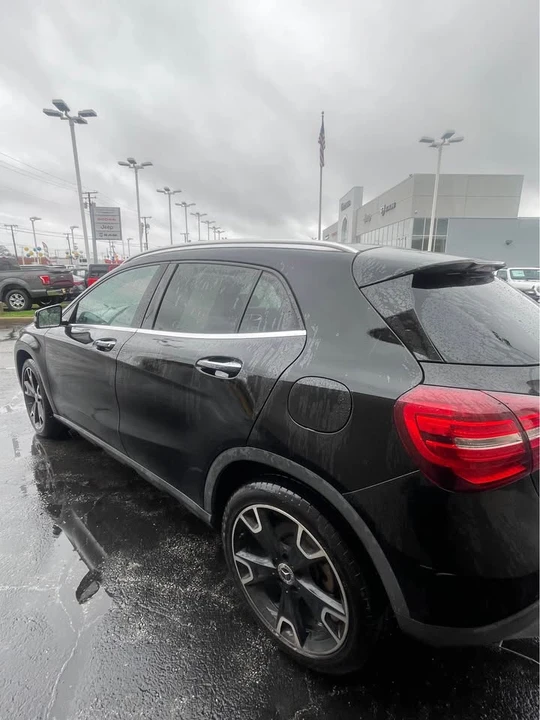 2020 Mercedes-Benz GLA - Image 4 of 8