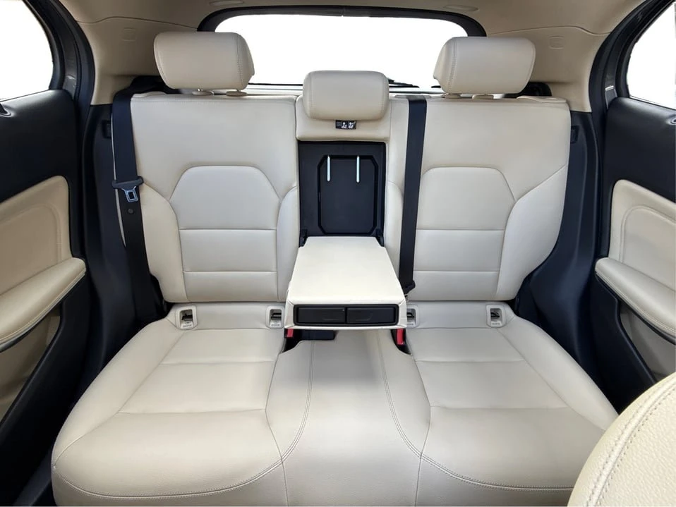 2020 Mercedes-Benz GLA - Image 13 of 20
