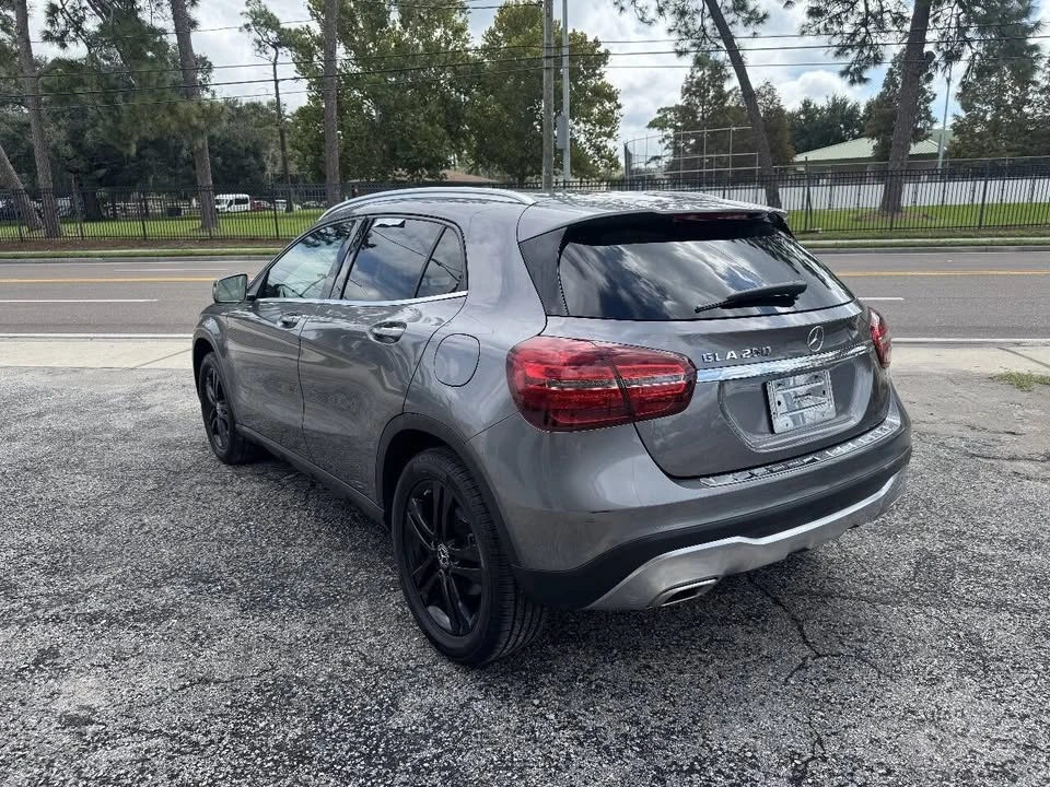 2020 Mercedes-Benz GLA - Image 7 of 20