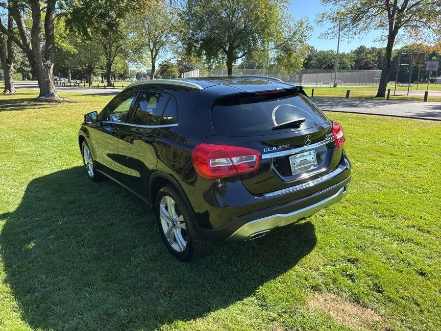 2020 Mercedes-Benz GLA - Image 18 of 19
