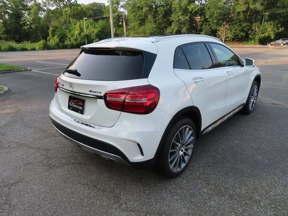 2020 Mercedes-Benz GLA - Image 15 of 19