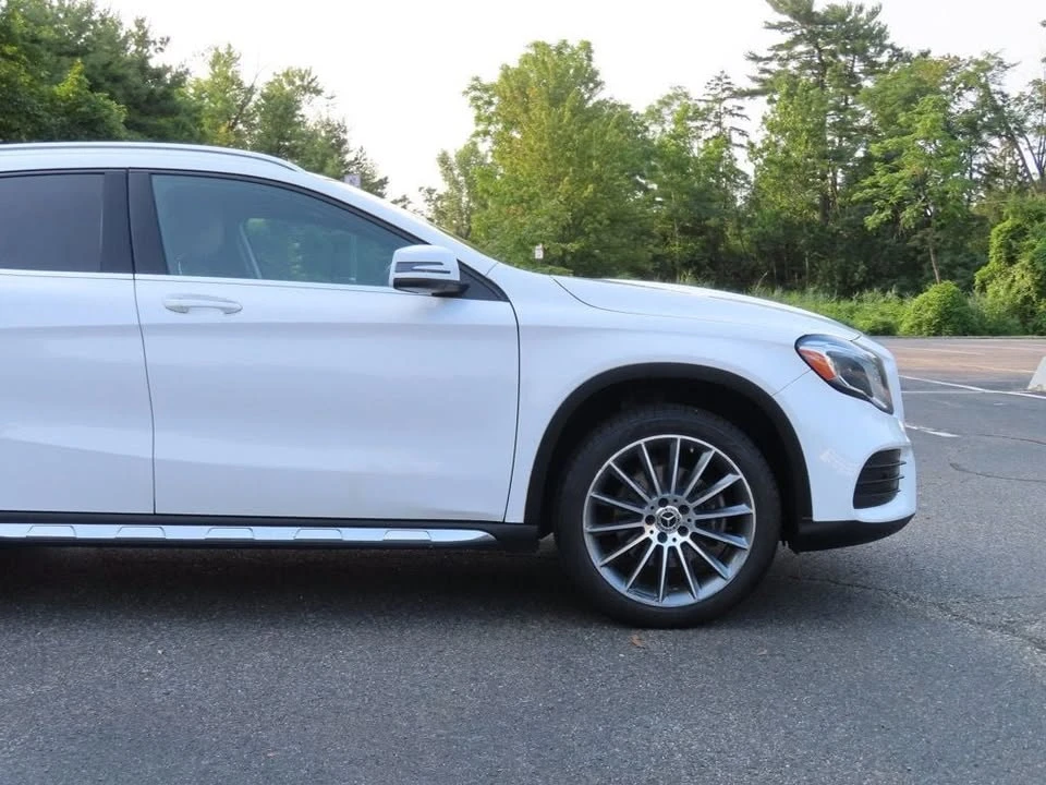2020 Mercedes-Benz GLA - Image 18 of 19