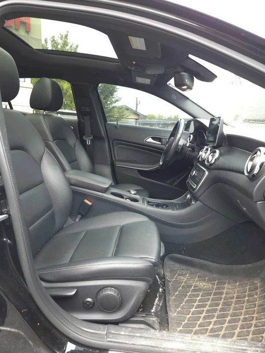 2020 Mercedes-Benz GLA - Image 15 of 15