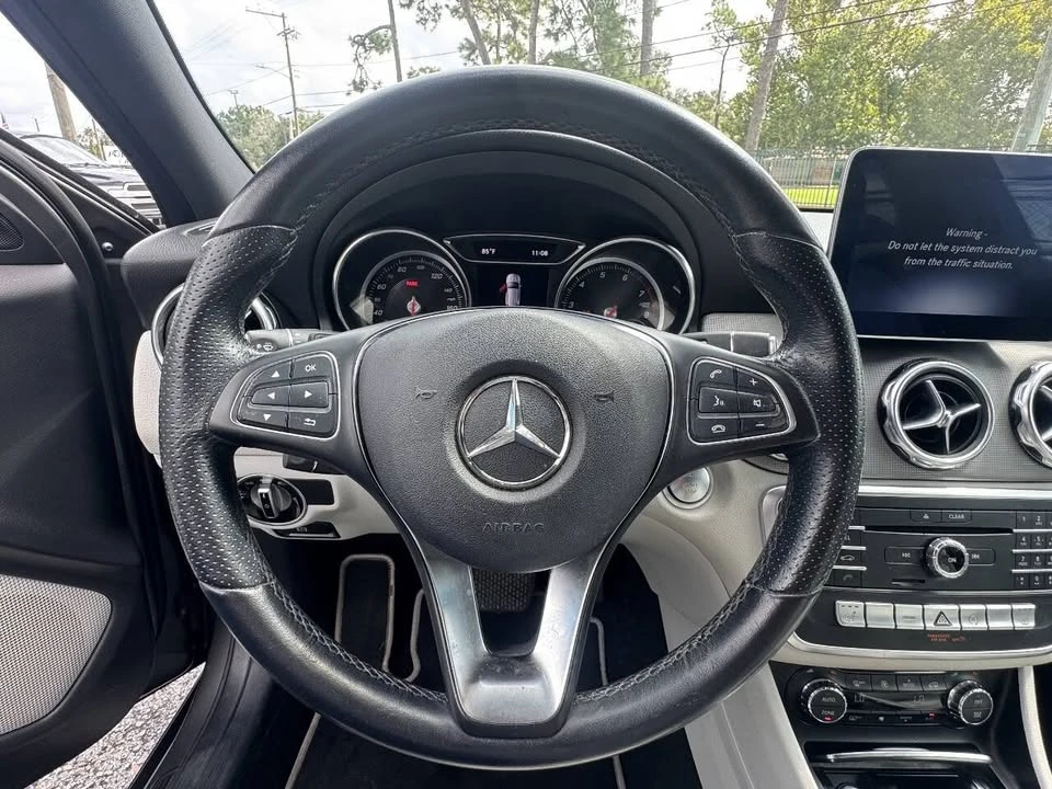 2020 Mercedes-Benz GLA - Image 14 of 20