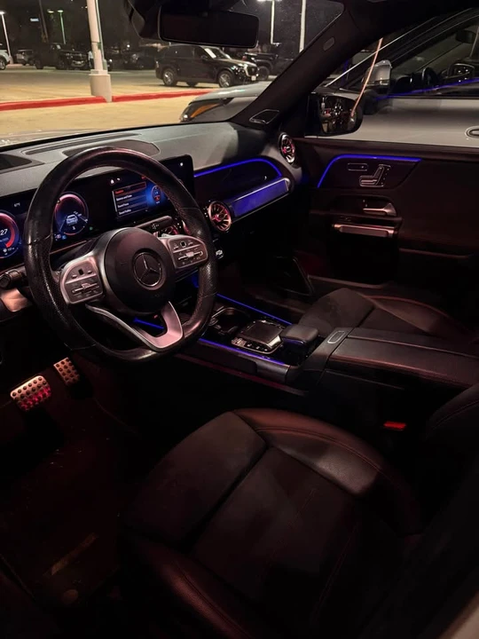 2020 Mercedes-Benz X247 GLB - Image 2 of 8