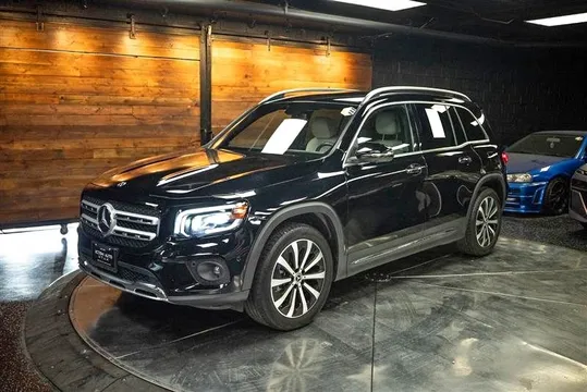 2020 Mercedes-Benz GLB 250