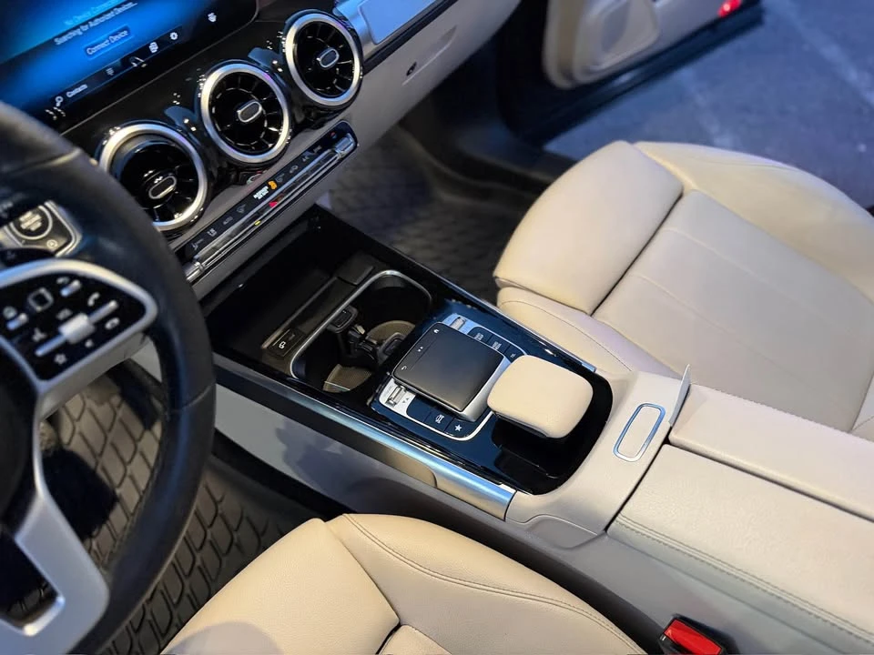 2020 Mercedes-Benz X247 GLB - Image 13 of 20