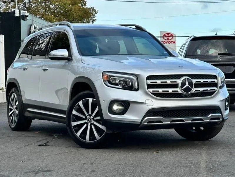 2020 Mercedes-Benz X247 GLB - Image 3 of 12